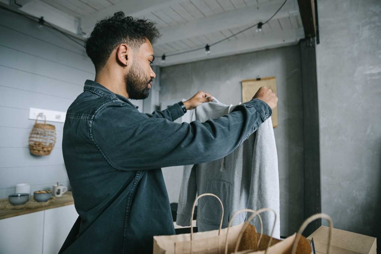 Impostos representam quase metade do preço de roupas no Brasil
