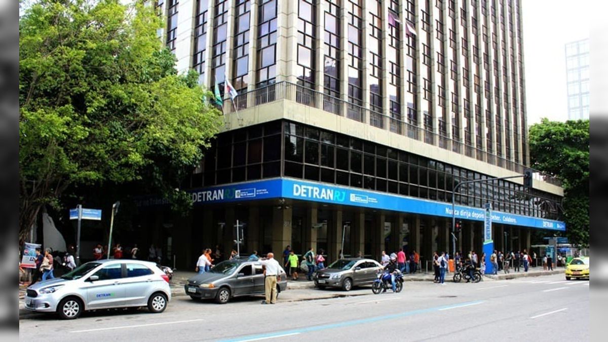 Pelo terceiro dia seguido, ouvintes relatam problemas em unidades do Detran