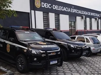 Operação contra tráfico de drogas e roubos prende 12 pessoas em Campinas