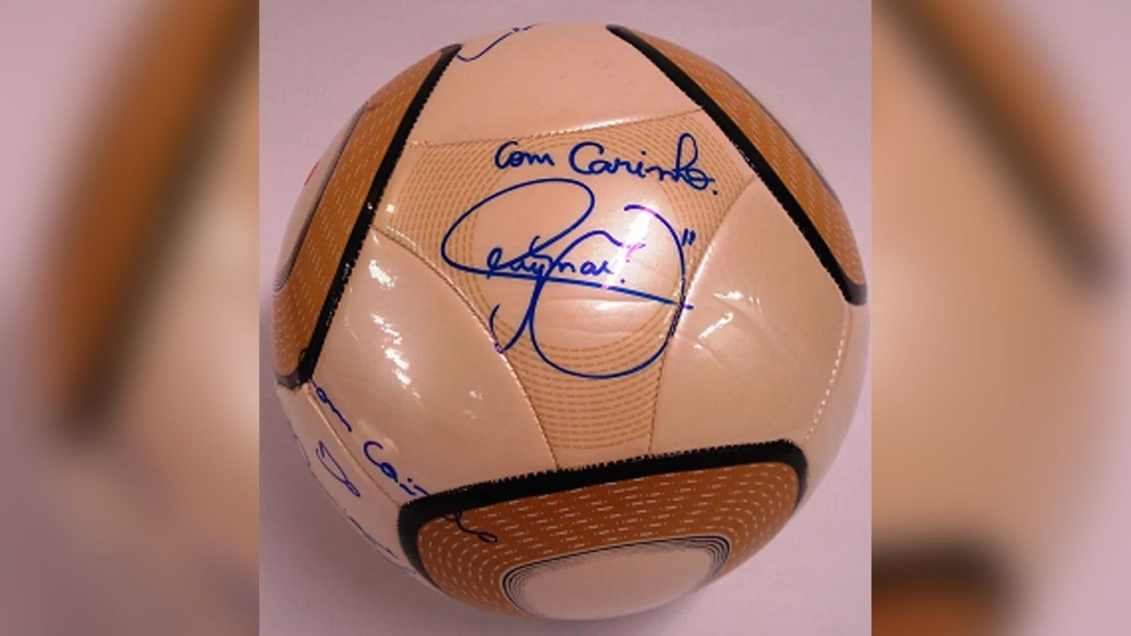 STF condena réu que furtou bola autografada por Neymar em atos de 8 de janeiro