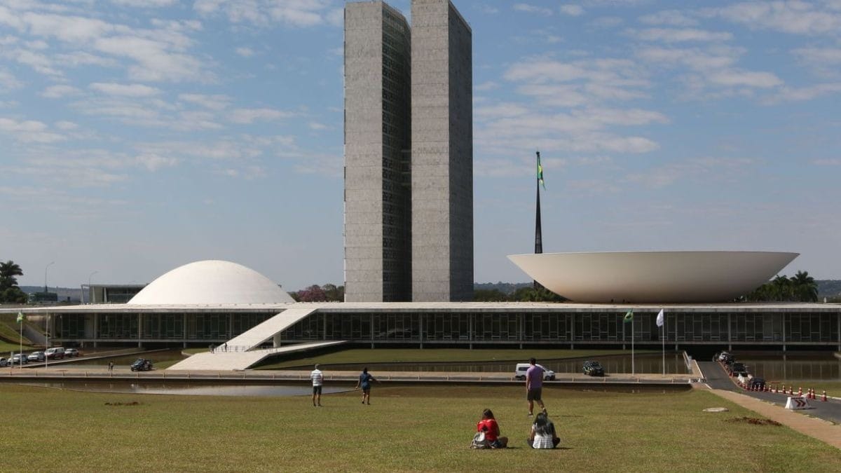 Congresso abre último ano da legislatura com foco em MPs e CPIs