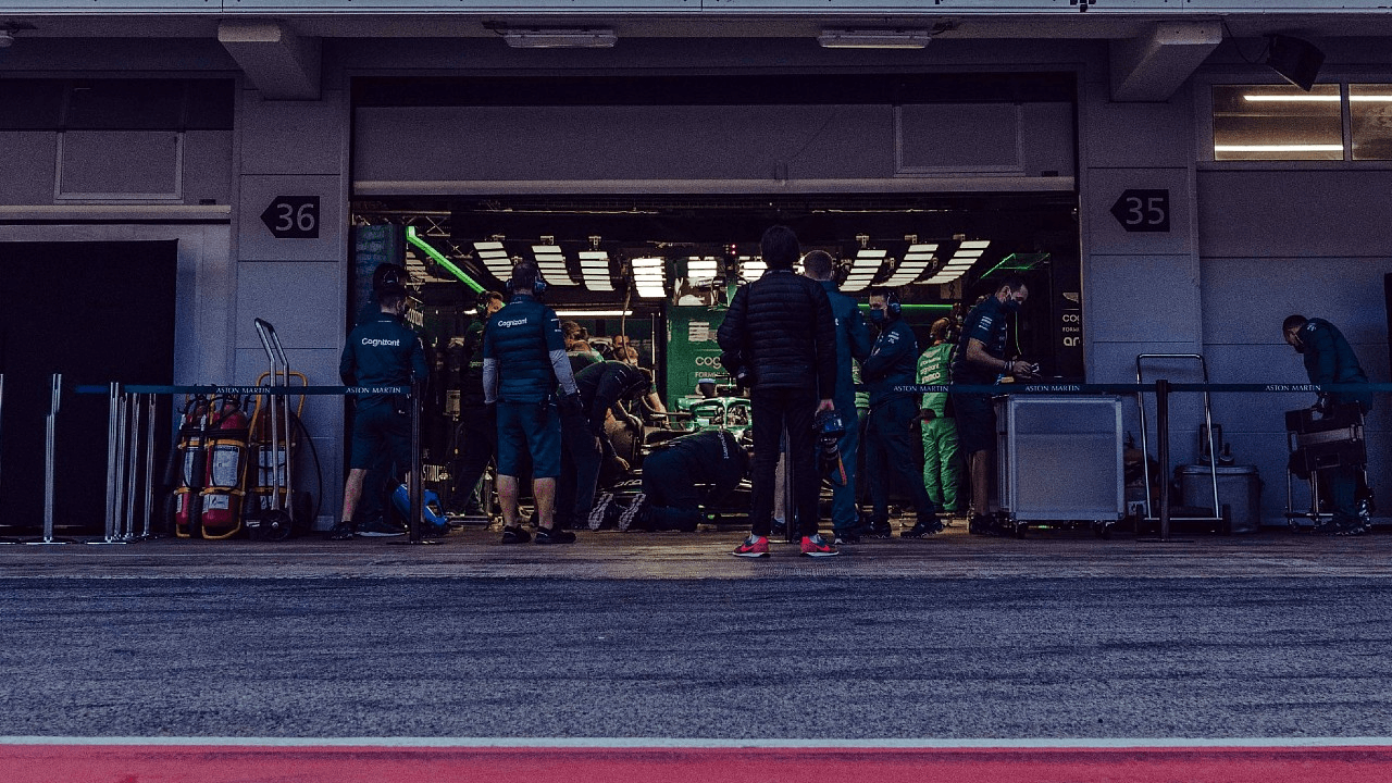 Nova configuração vai dar menos espaço aos motores a combustão (Imagem: Aston Martin F1 Team)
