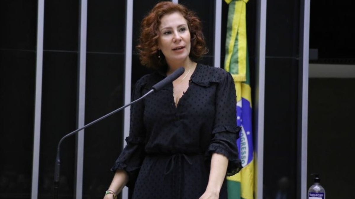 Deputada Carla Zambelli é presa na Itália