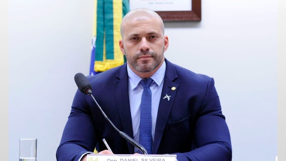 STF tem maioria para manter Daniel Silveira preso