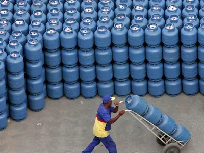 Caixa inicia liberação do vale-recarga do Gás do Povo para 206 mil famílias