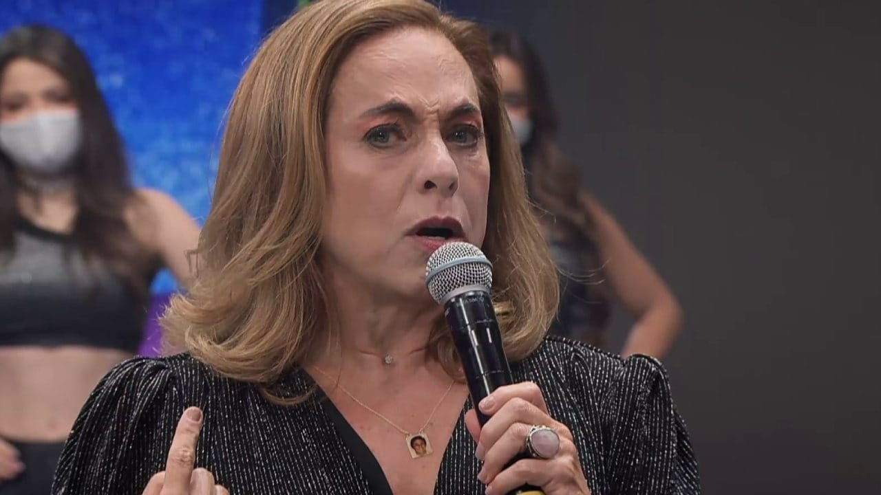 Cissa Guimarães diz que posou para Playboy para comprar apartamento: 'Meu tesão'