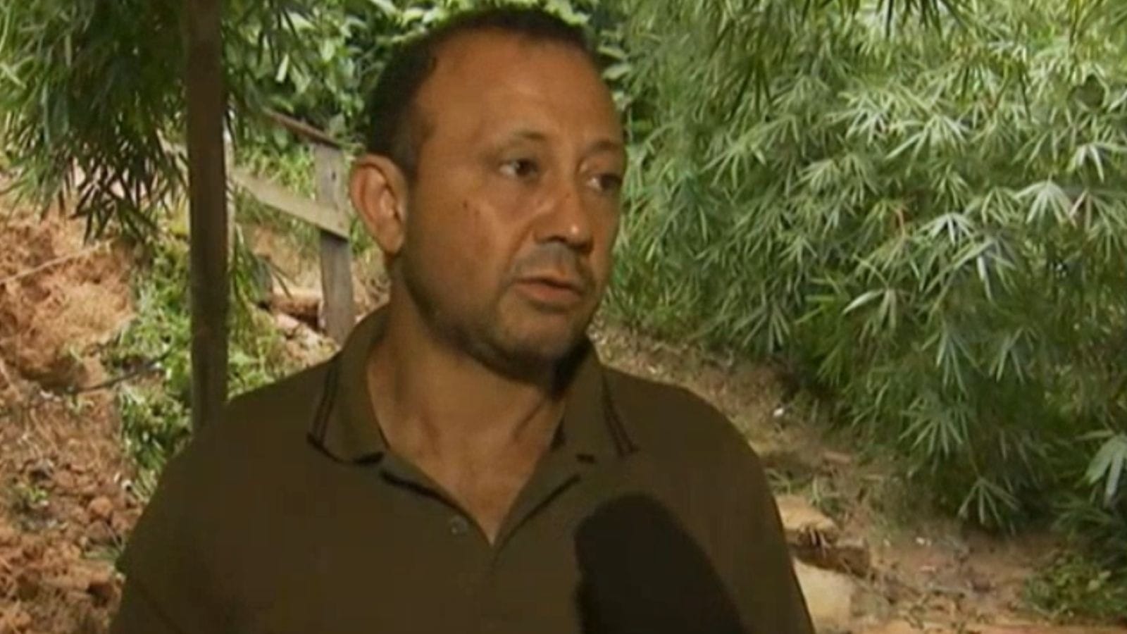 “A gente tem fé” diz familiar que busca pelo irmão soterrado em Bertioga