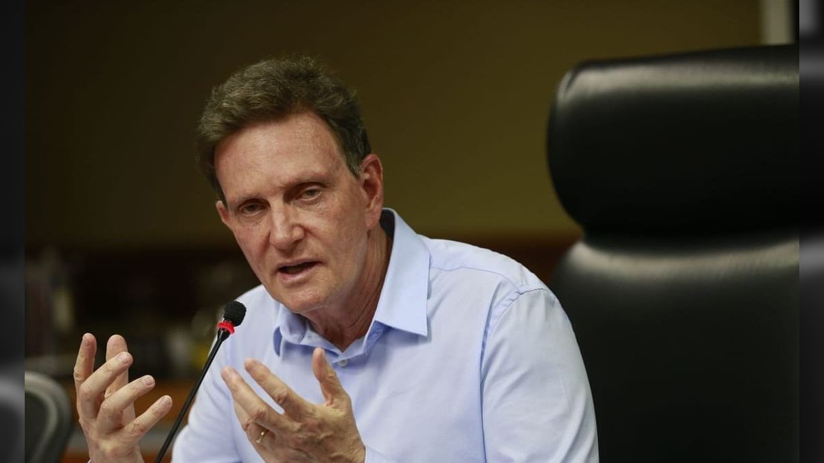 Justiça condena Crivella por censura a livro durante a Bienal de 2019