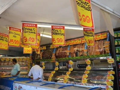 Juliana Rosa: 1ª deflação do ano traz alívio para o bolso com queda nos alimentos