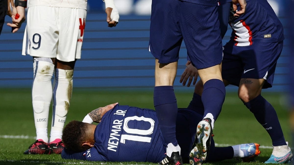 Técnico do PSG confirma ausência de Neymar contra o Bayern pela Champions League