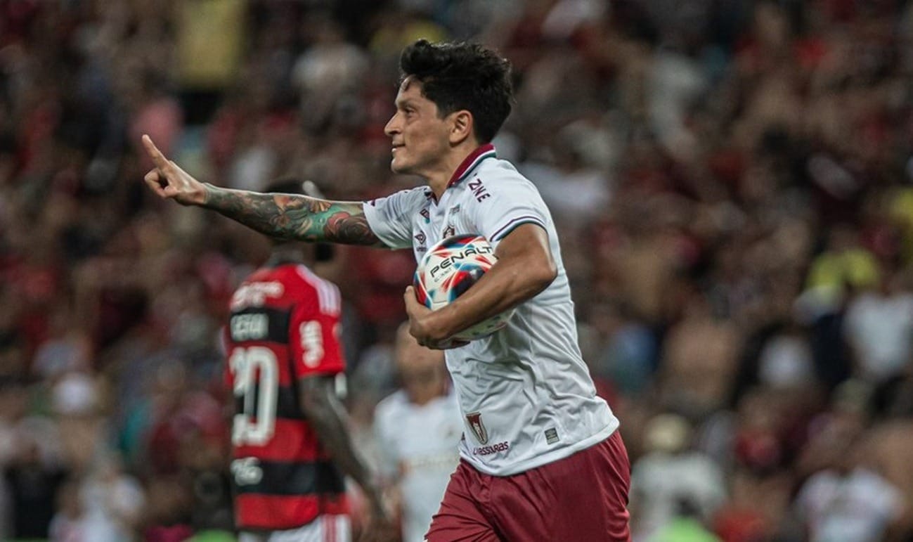 De virada, Fluminense vence o Flamengo e é campeão da Taça Guanabara