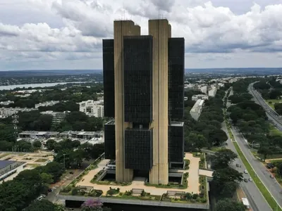 Mercado financeiro eleva previsão do PIB para 3,39% em 2024