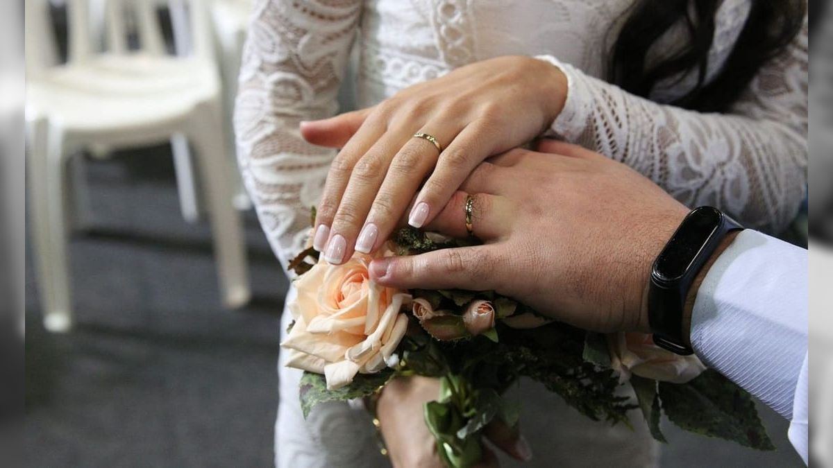Cai número de casamentos religiosos do Brasil; união consensual é mais frequente