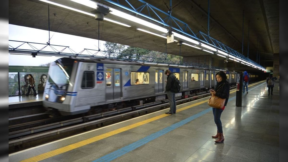 Metroviários aceitam proposta do governo de SP e decidem cancelar greve