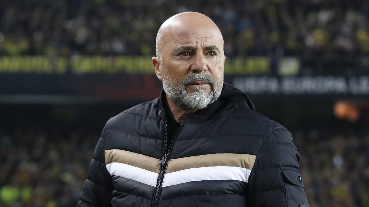 Processo milionário e saída turbulenta não impedem possível retorno de Sampaoli ao Santos
