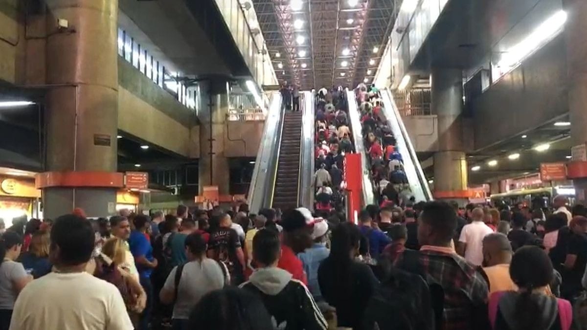Greve do Metrô de SP: paralisação acaba e todas as estações voltam a funcionar