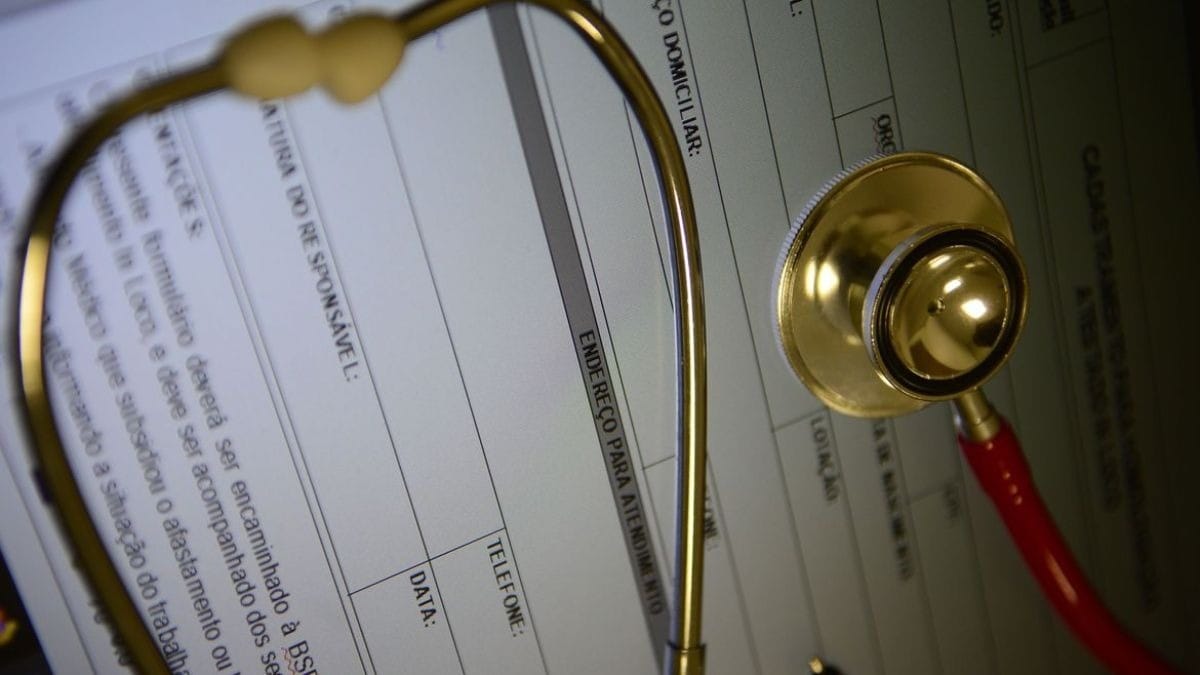 Planos de saúde coletivos têm reajuste médio de 9,9%, diz ANS