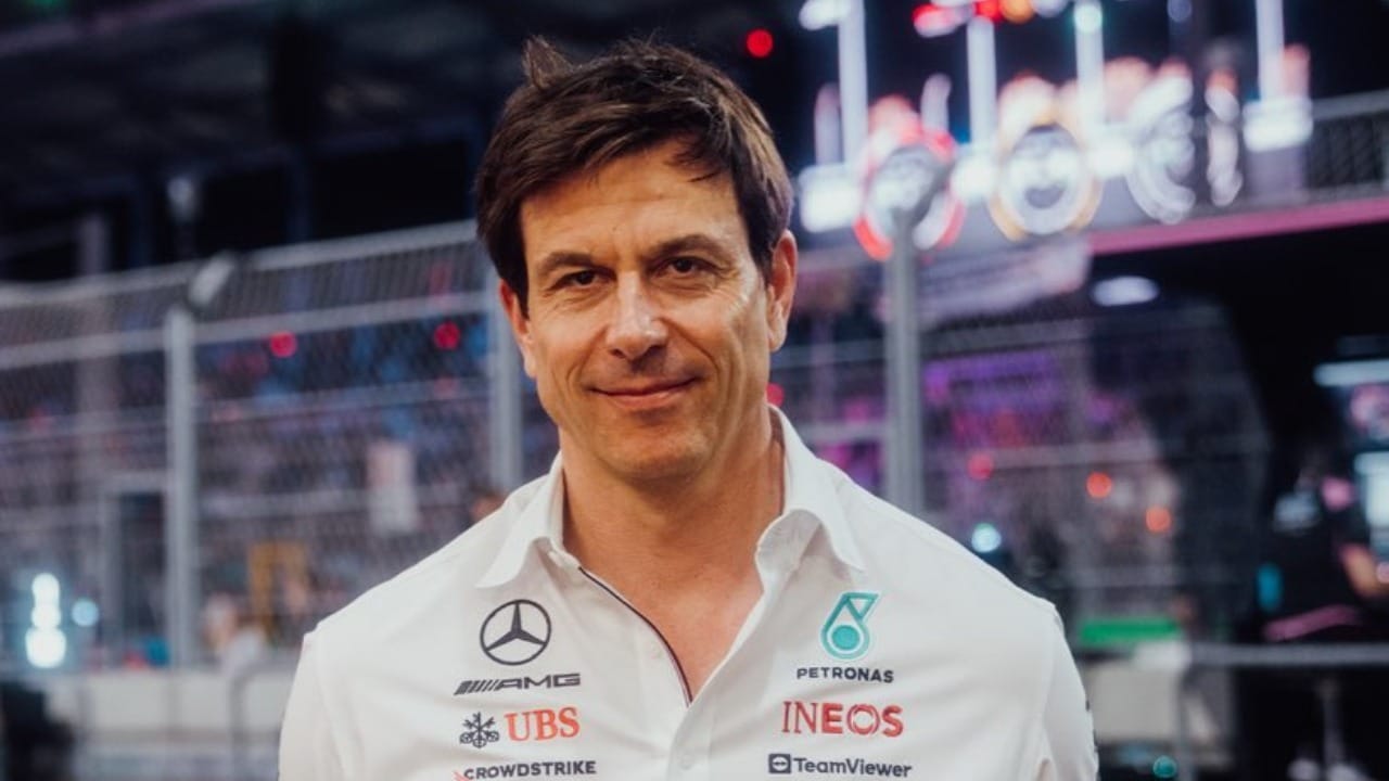 Toto Wolff negocia venda de parte das ações da Mercedes, avaliada em US$ 6 bilhões