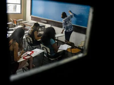 Após decisão da Justiça de contratação, aulas serão retomadas em Aparecida