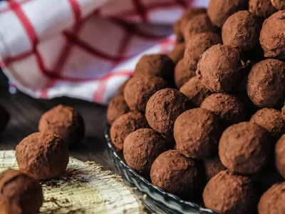 Chocolates de Páscoa: Entenda a diferença entre trufa e bombom