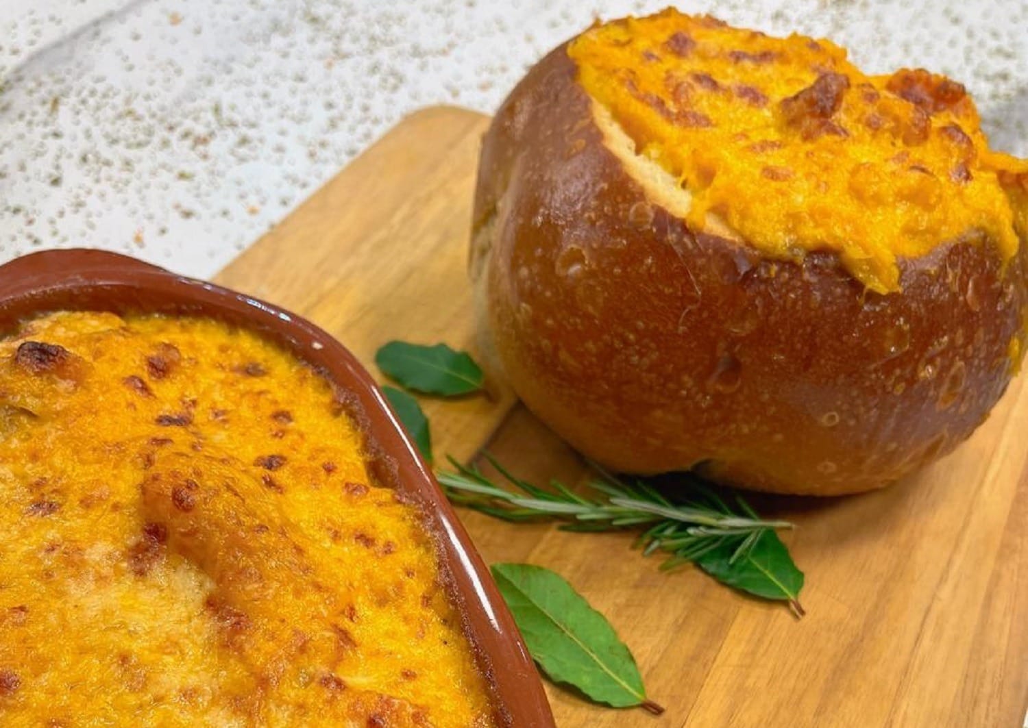 Gratinado de frango com purê de abóbora | Band Receitas