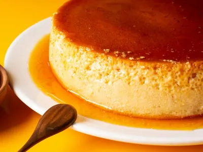 Pudim de pão sem leite condensado: aprenda receita de Carole Crema