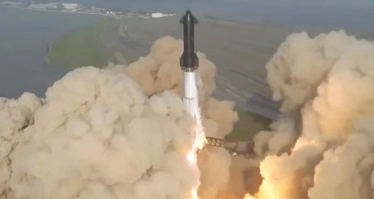 Veja o lançamento do foguete Starship com a explosão minutos após a decolagem