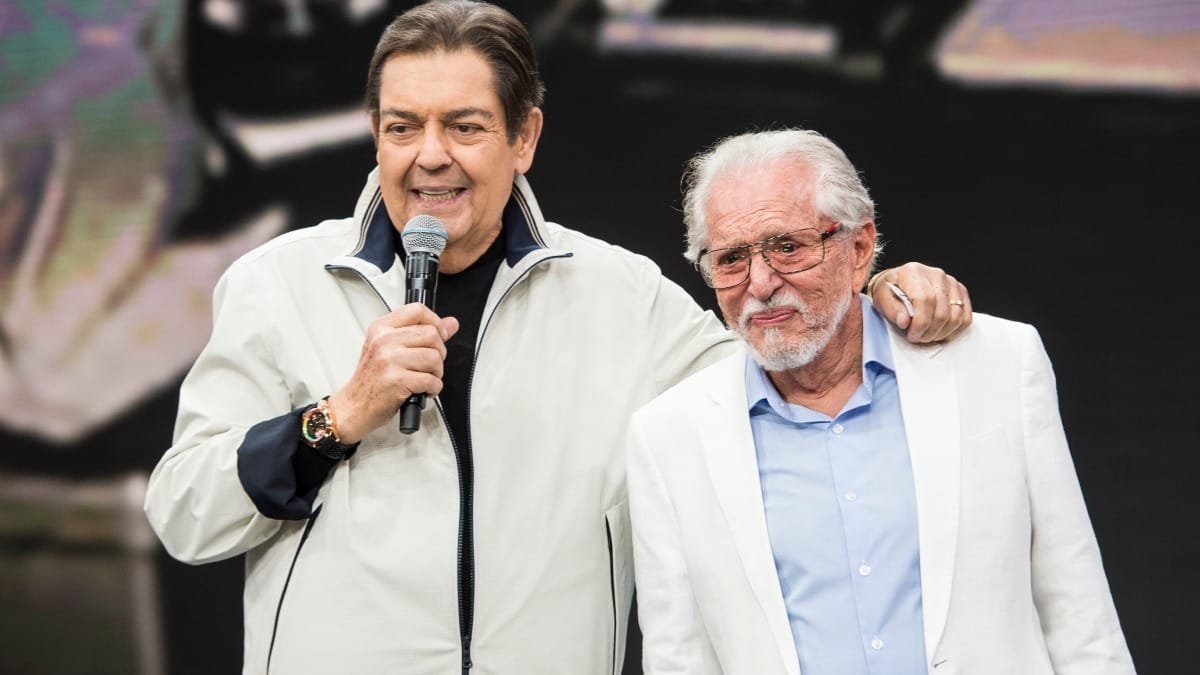 Carlos Alberto diz que usa carta escrita pelo pai como bíblia: "Não aguento ler"