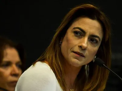 Soraya Thronicke é vaiada em show do Roupa Nova e banda se pronuncia: 'Respeito ao público'