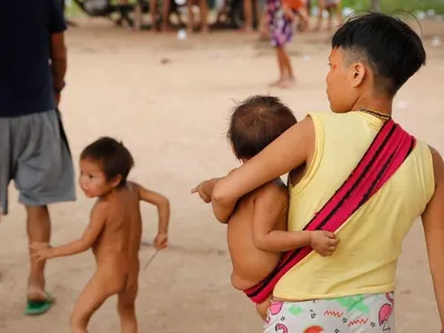 Aviões ilegais entram diariamente no Território Yanomami