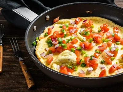 Omelete perfeito: chef ensina o preparo de ovos cremosos