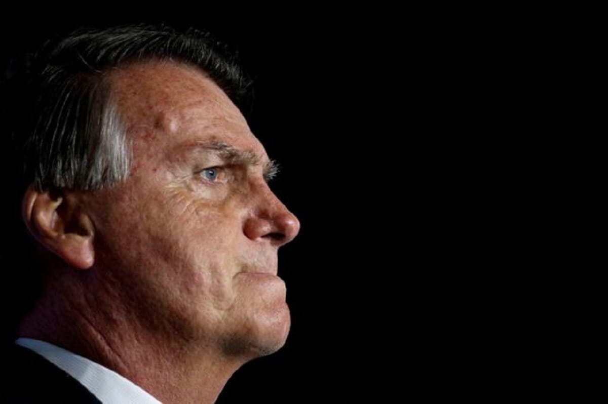 Relatora da CPMI pede indiciamento de Jair Bolsonaro por 4 crimes