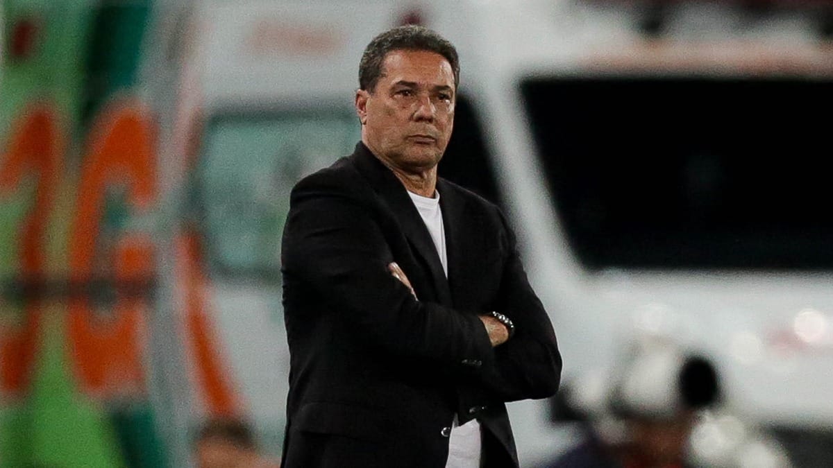 Galvão Bueno anuncia Vanderlei Luxemburgo no Galvão e Amigos: 'Assinou contrato'