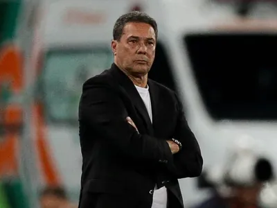 Luxemburgo diz que organizada pediu sua saída, mas foi bancado no Palmeiras