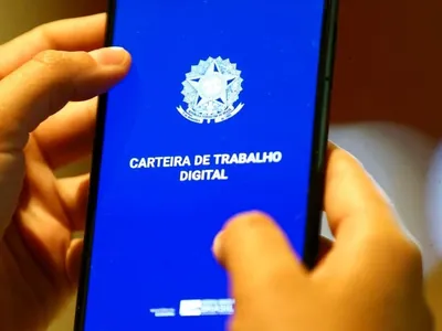 Taxa de desemprego chega ao menor patamar para um mês de maio