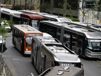 Sindicato dos motoristas e cobradores suspende paralisações em SP