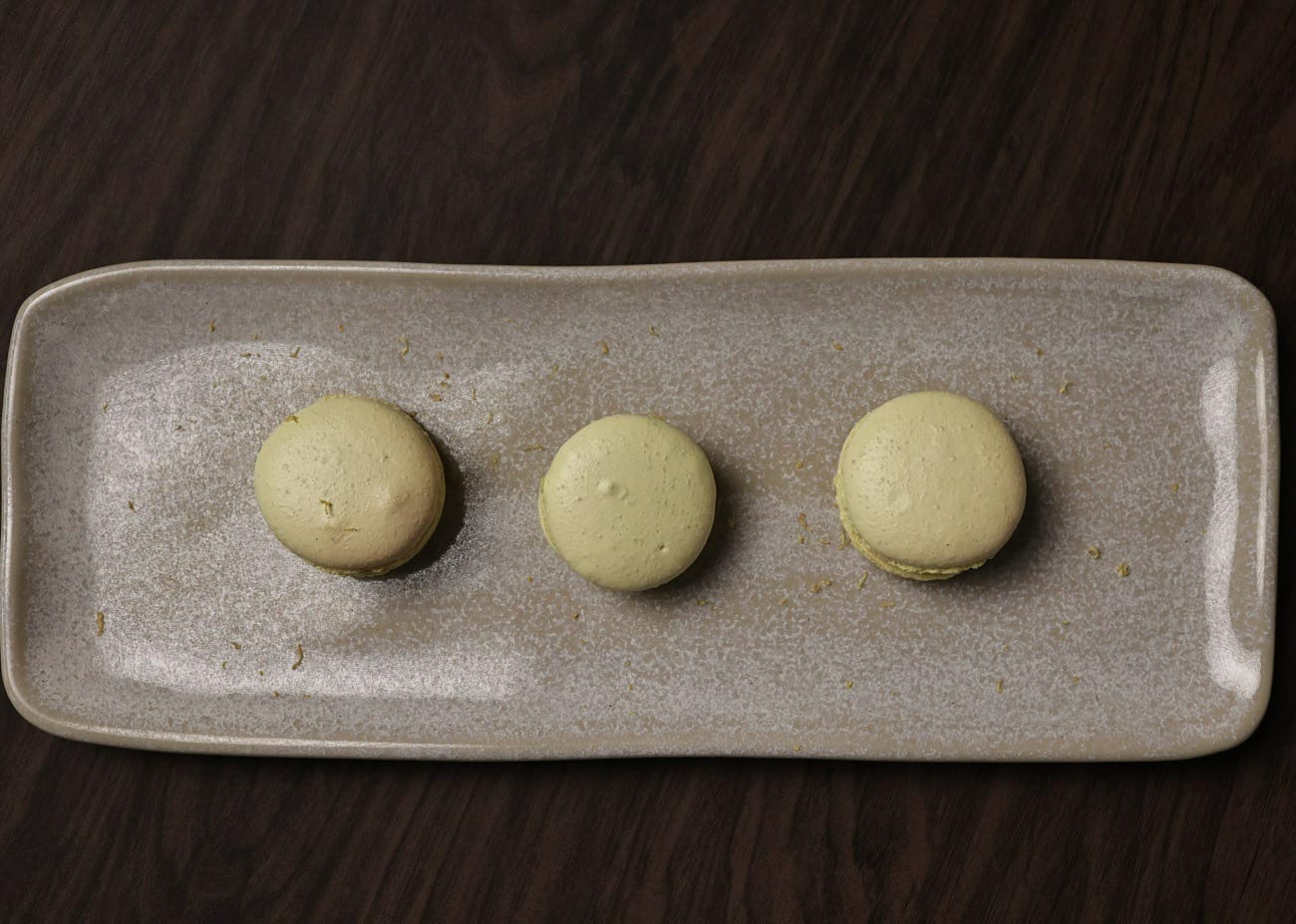 Macaron com chocolate branco e limão conquista Jacquin; veja receita