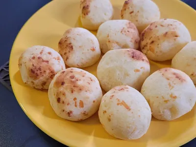 Pão de queijo com batata-doce | Band Receitas