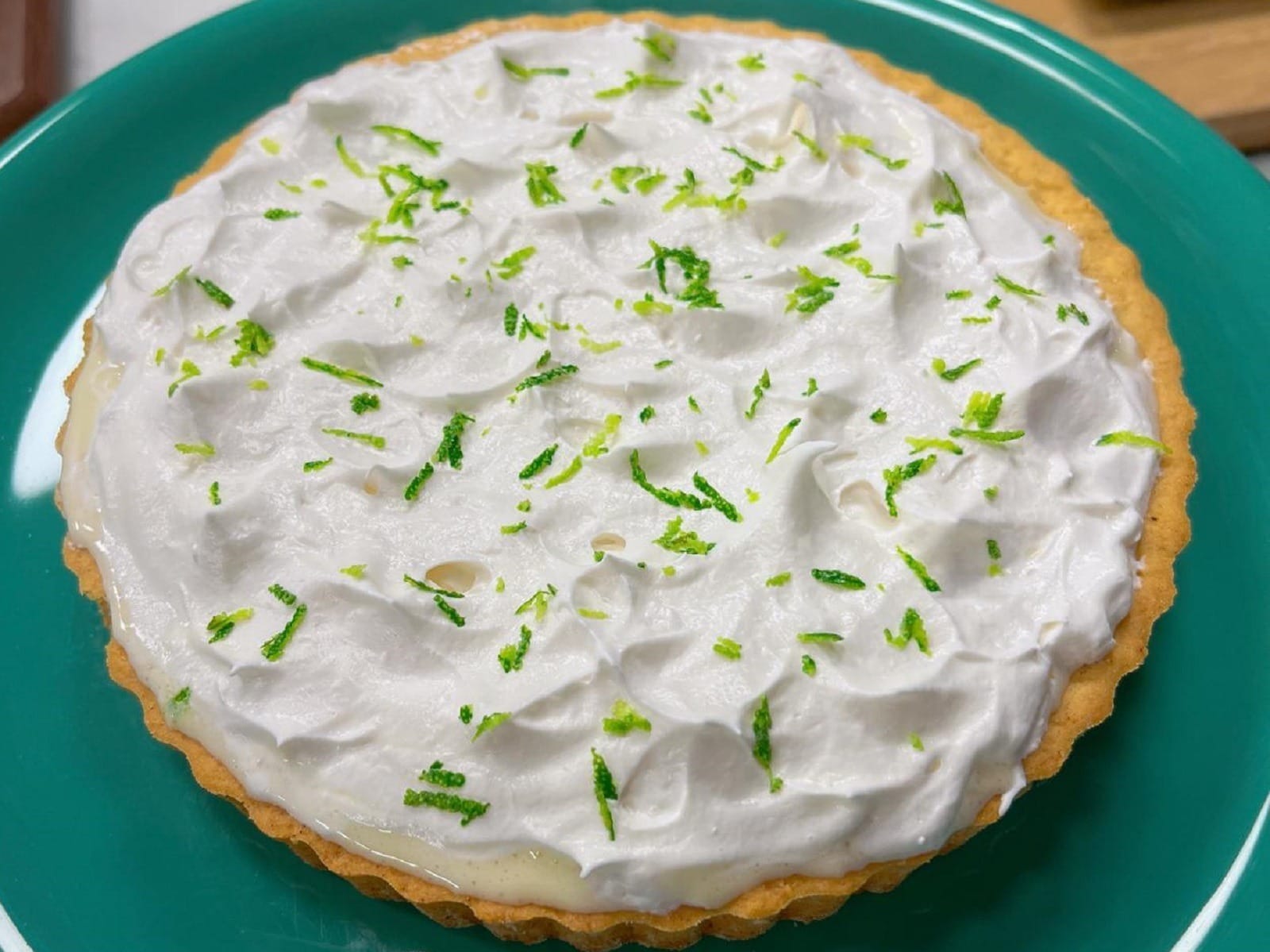 Torta de limão com chantilly de baunilha | Band Receitas