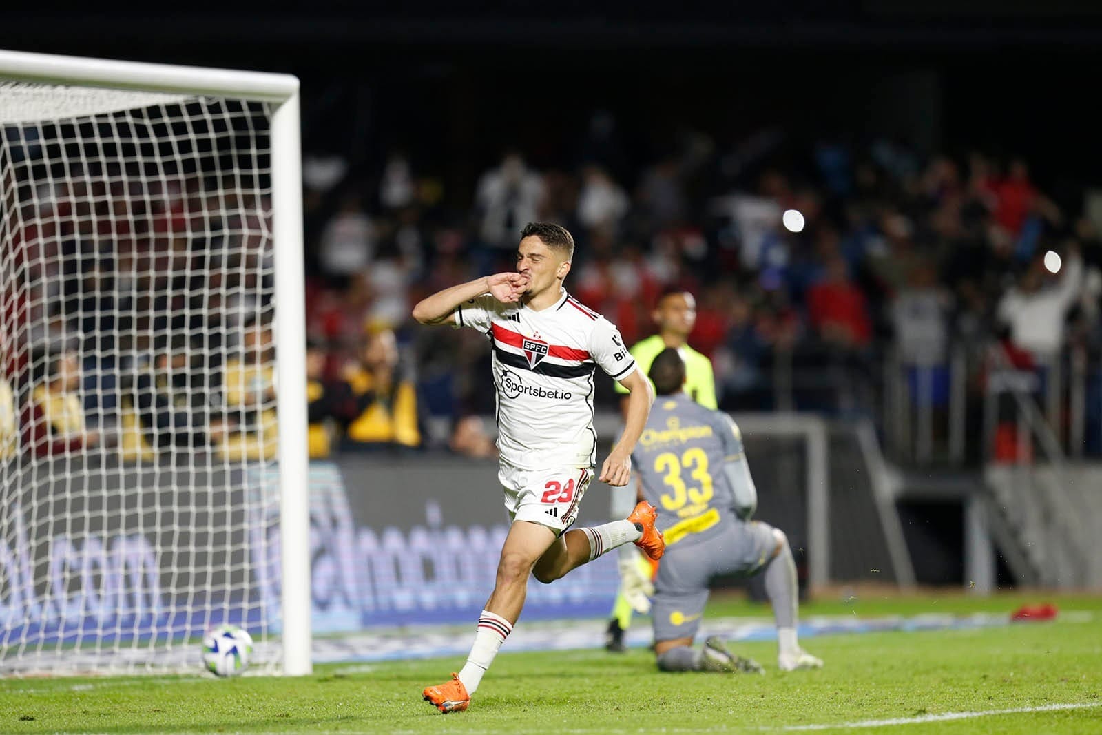 Pablo Maia reforça o São Paulo