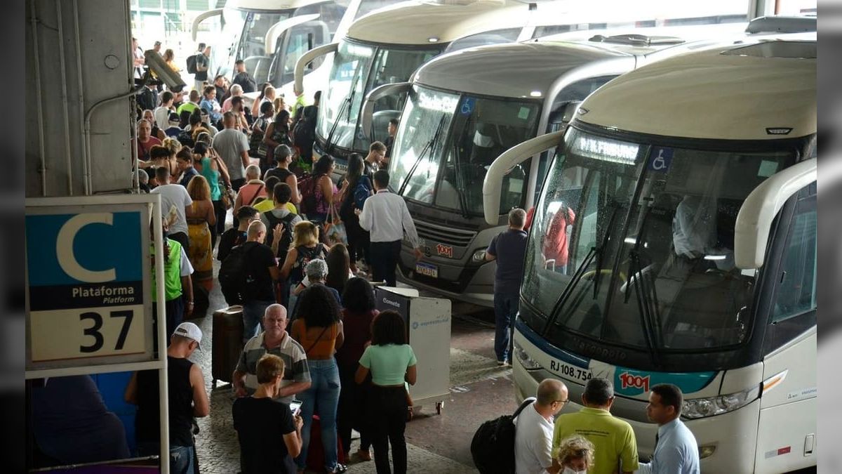 Meio milhão de passageiros devem passar pela Rodoviária do Rio durante o carnaval
