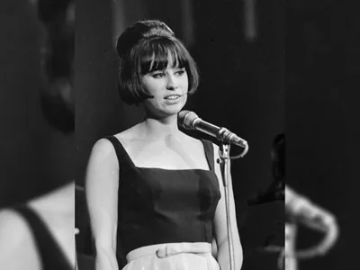 Quem foi Astrud Gilberto, a voz de Garota de Ipanema em inglês