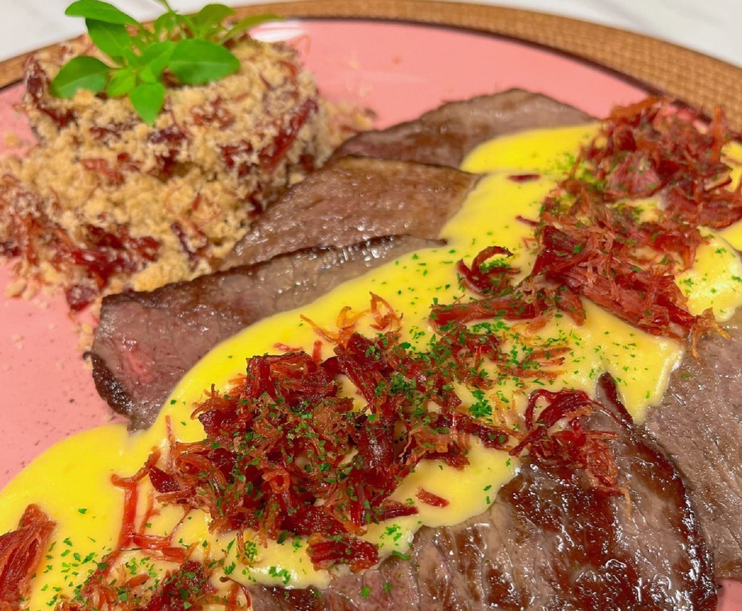 Patinho com fondue econômico e paçoca de carne-seca | Band Receitas