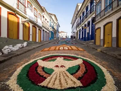 Por que em algumas cidades Corpus Christi não é feriado?
