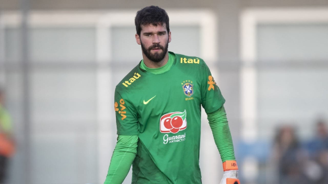 Alisson admite necessidade de melhora tática na Seleção e crê em 'efeito Ancelotti' até a Copa