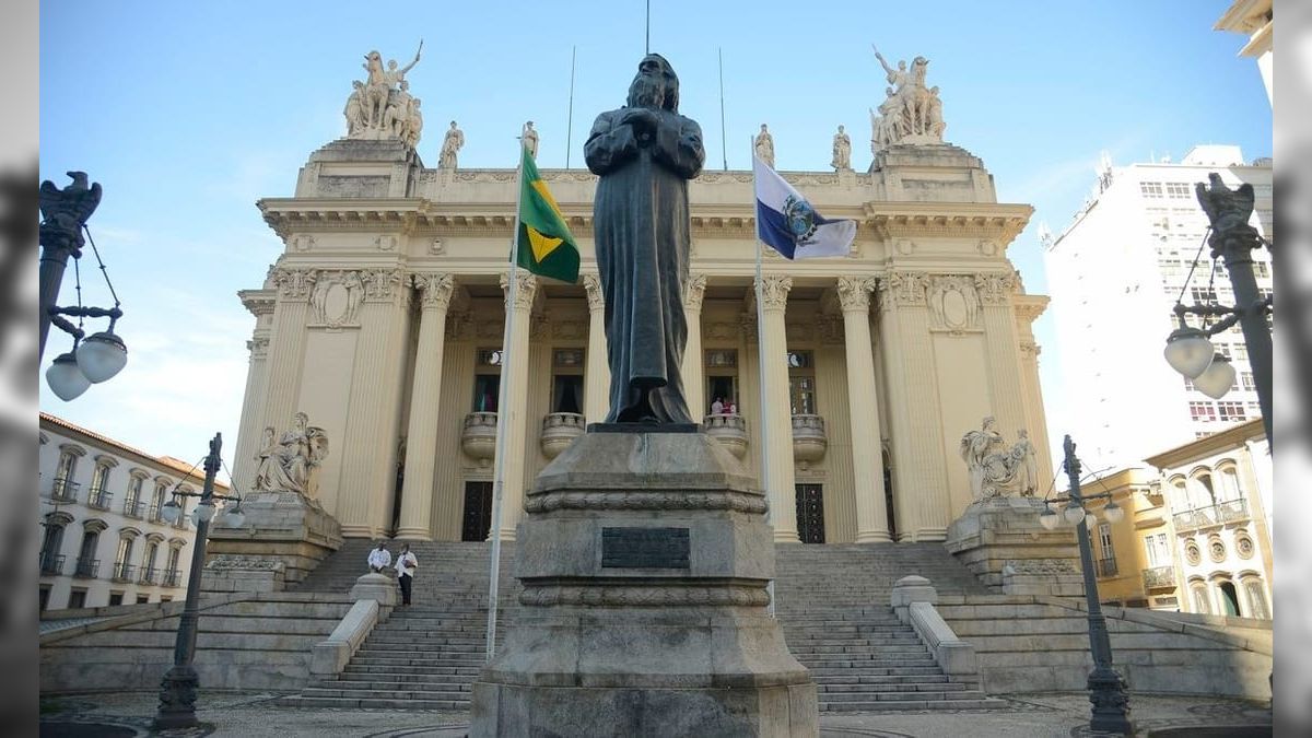 Alerj debate medidas para redução de poluição sonora, provocada por voos