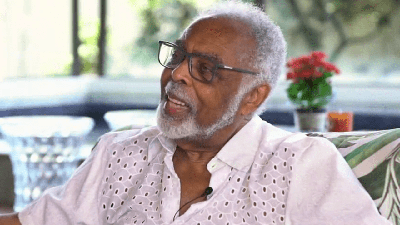 Gilberto Gil fala sobre relação com Nana Caymmi: 'O violão sempre esteve ao pé da cama'