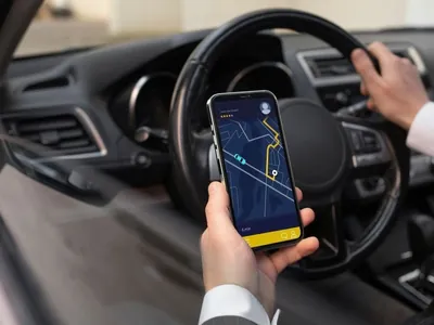 Uber demite 23% dos setores de RH e recrutamento