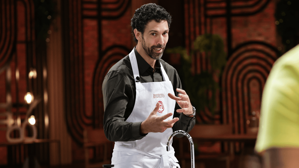 Chef Rodrigo Oliveira apresenta "a melhor carne do Brasil"; assista