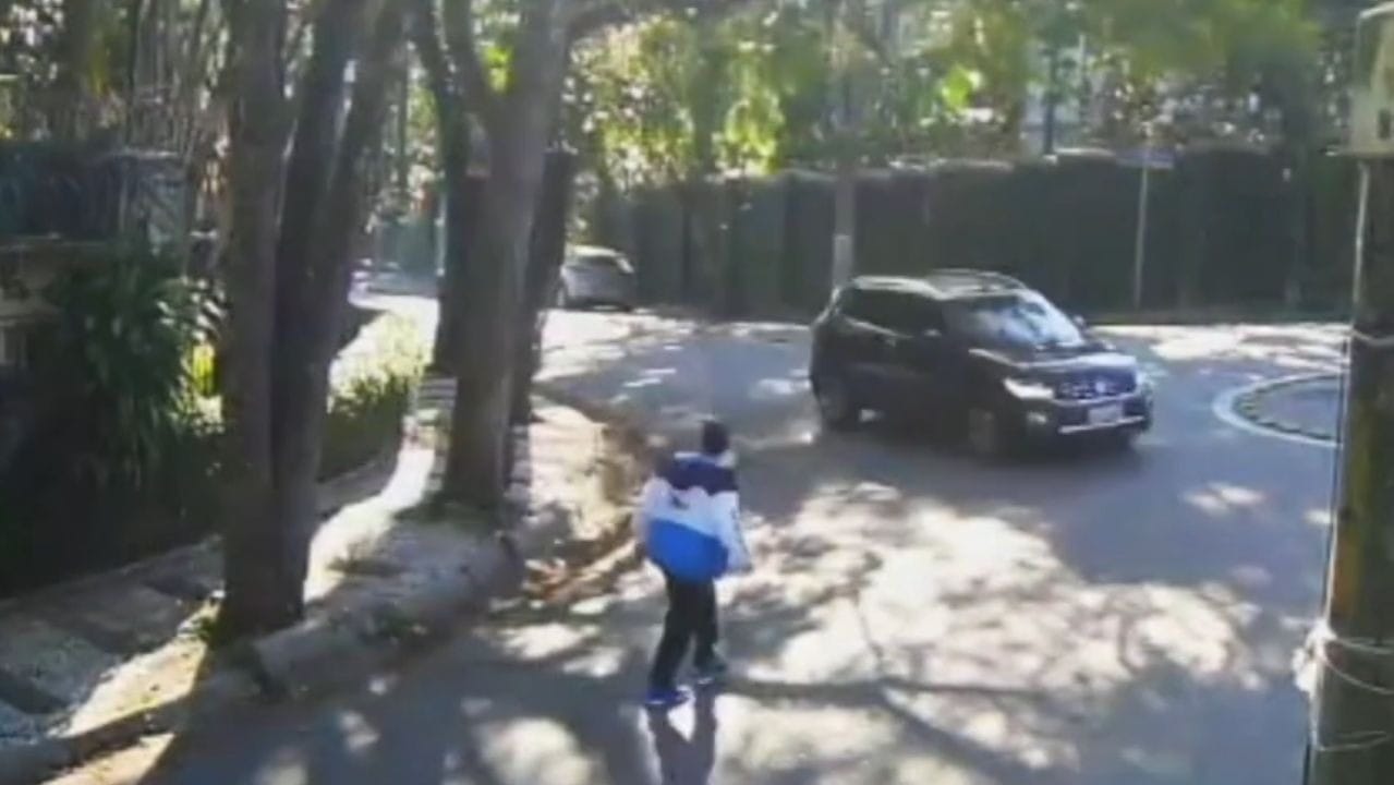 Neto e diretor do programa “Os Donos da Bola” são atacados por criminosos em SP